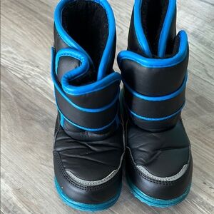 Kids Black and Blue Winter Boots